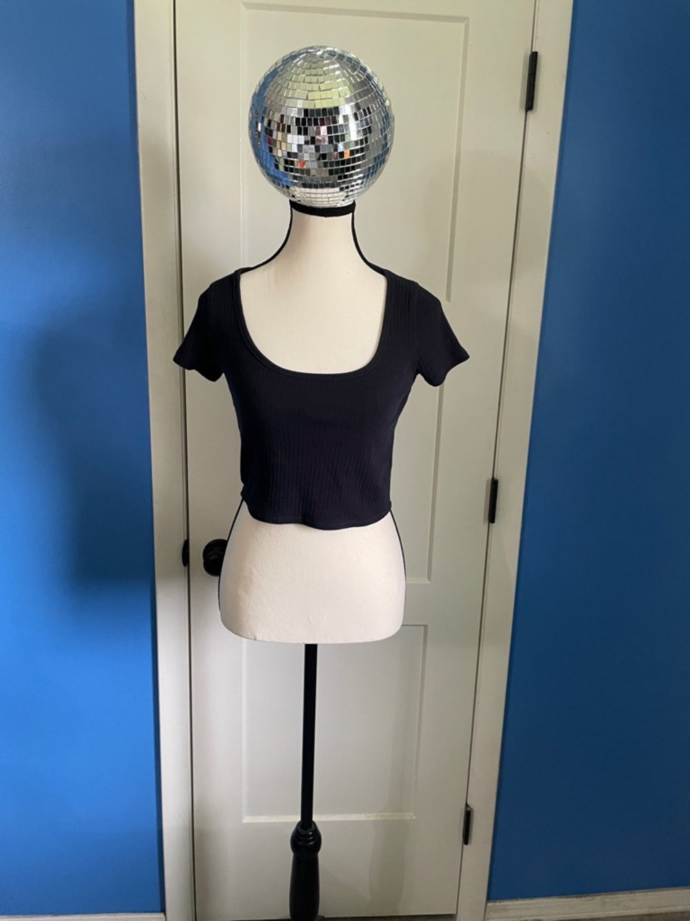 PacSun Black Ribbed Scoop Neck Short Sleeve Crop Top